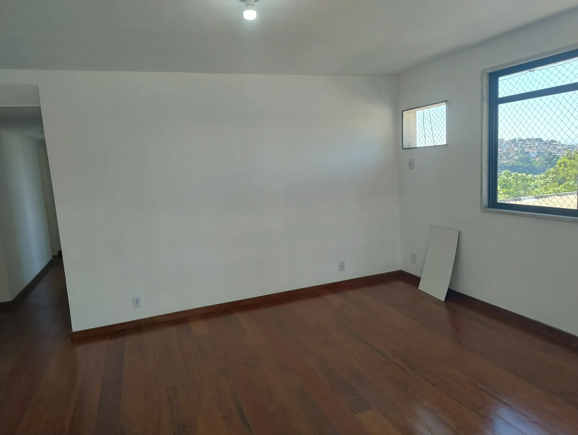 1st-floor apartment with 4 bedrooms, balcony and suite — photo 20
