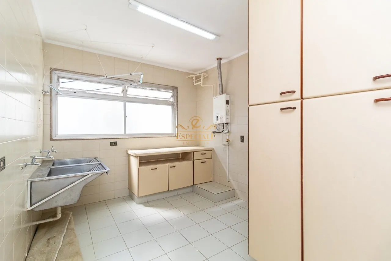 Apartamento de 379 m² com 4 quartos e 2 vagas — photo 55