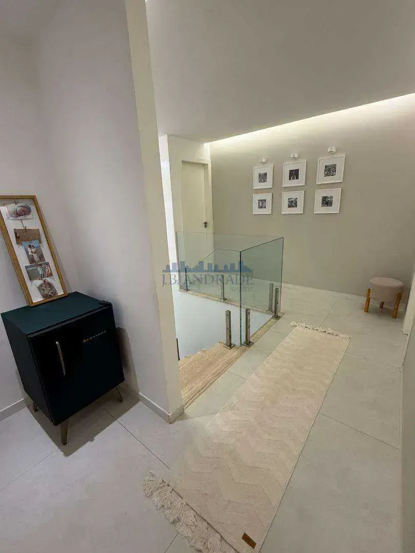 Casa com 4 dormitórios, 240 m² e 3 suítes com varanda — photo 34