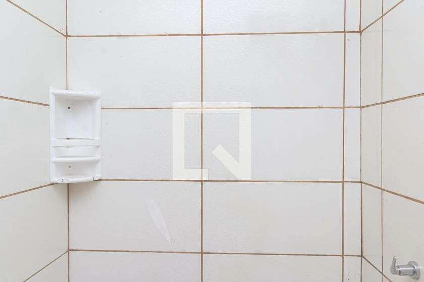 38 m² unfurnished studio with private garden and 1 parking — photo 29
