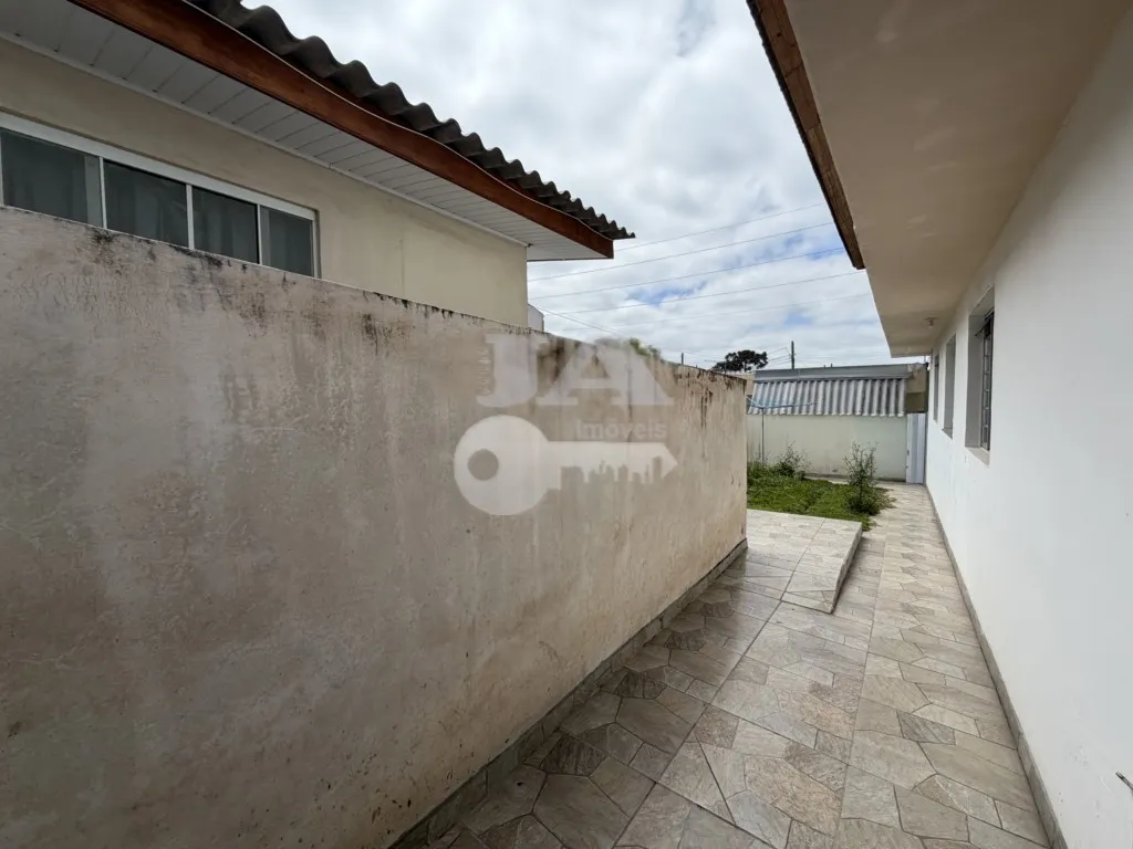 One-bedroom, 22 m² house in Curitiba — photo 3