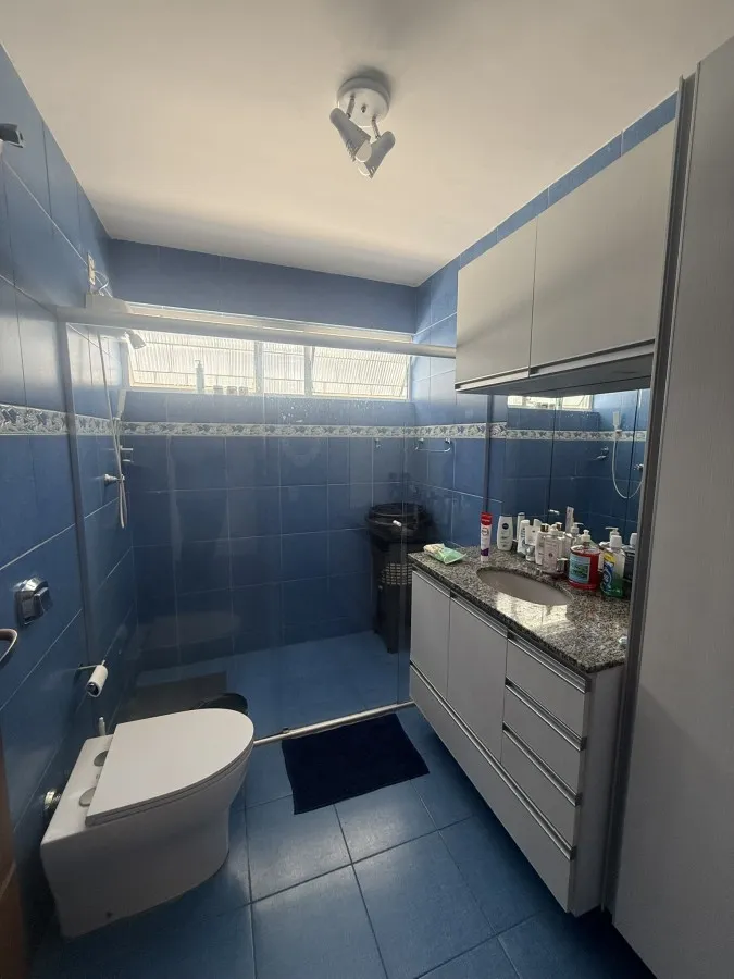Furnished house, 300 m², with a bathtub — photo 3
