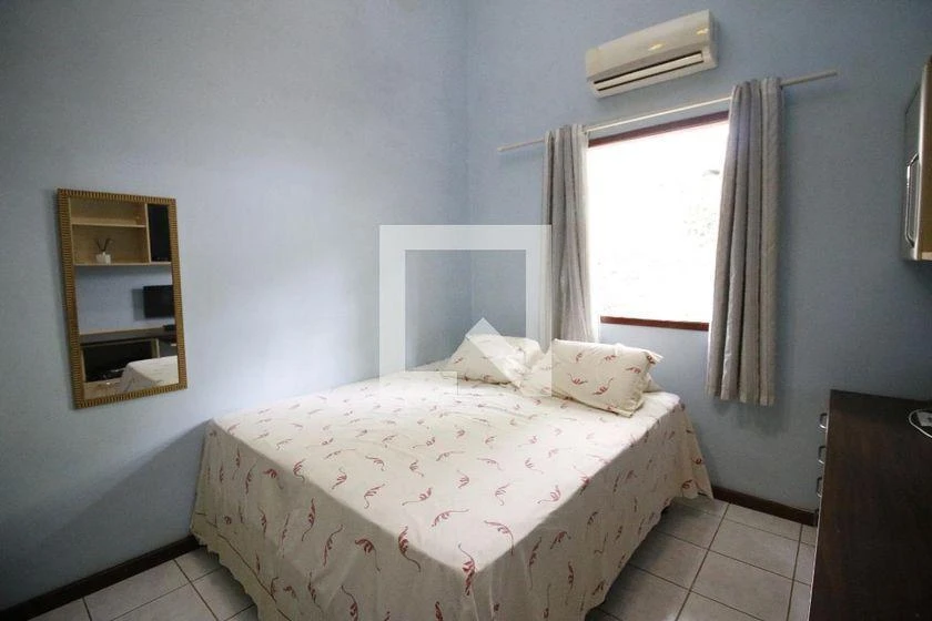 Casa de 700 m² con bañera y vestidor — photo 3