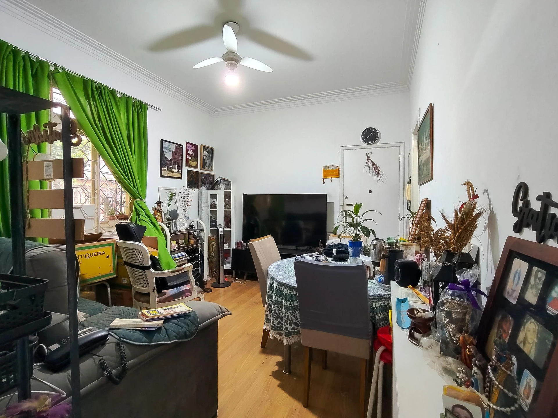Furnished apartment with 1 en-suite and 2 bathrooms — photo 13