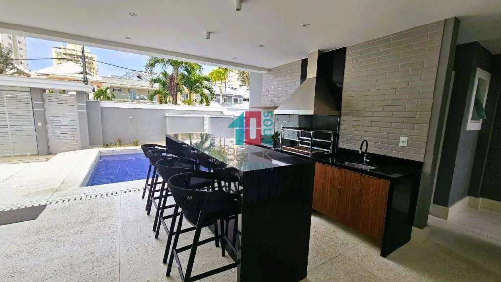 4-bedroom apartment with private garden and 364 m² — photo 2