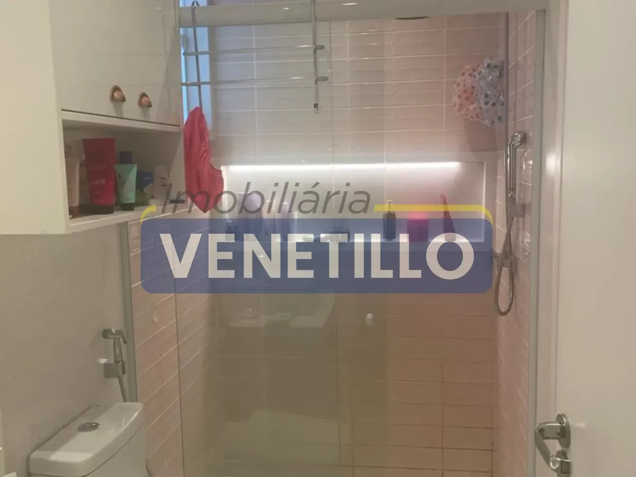 Furnished 240 m² house with 3 en-suite rooms — photo 28