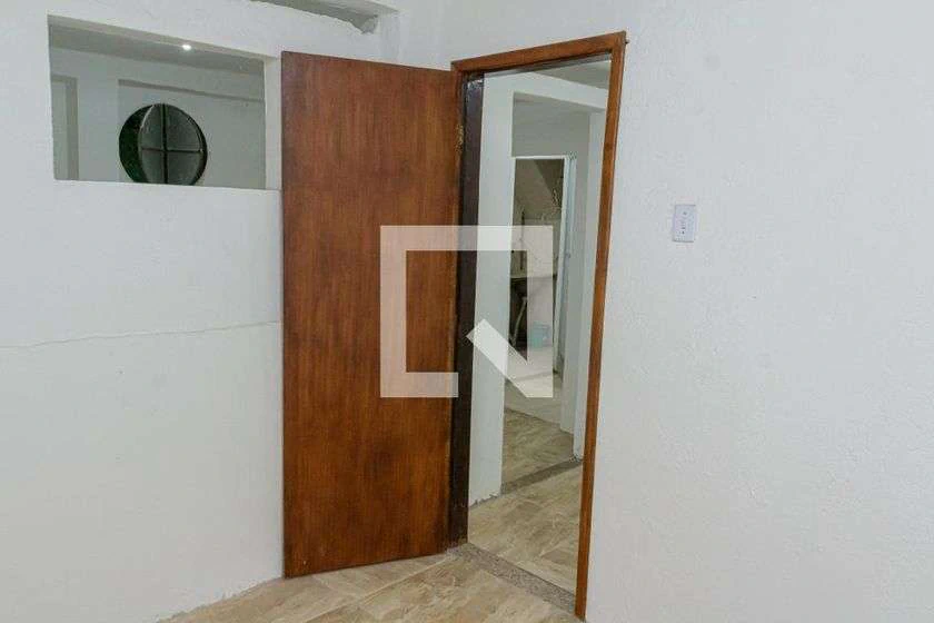 Estudio sin amueblar de 30 m² con 1 baño — photo 25