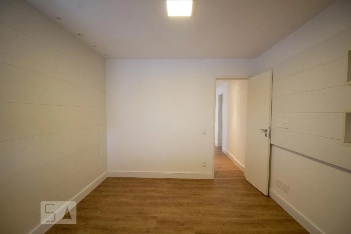 3-bedroom apartment with a balcony and built-in BBQ — photo 28