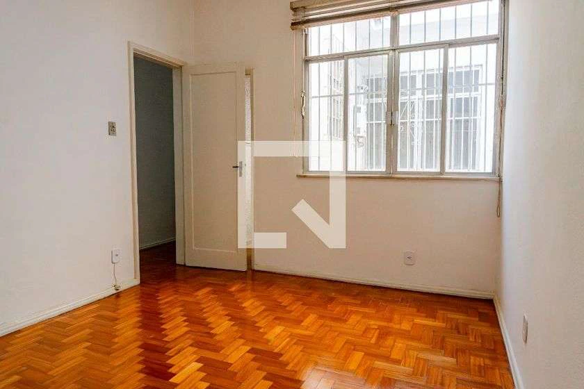 4-bedroom house with private garden and 145 m² — photo 7