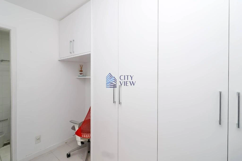 Dishwasher in a 4-bedroom apartment, 280 m² — photo 47