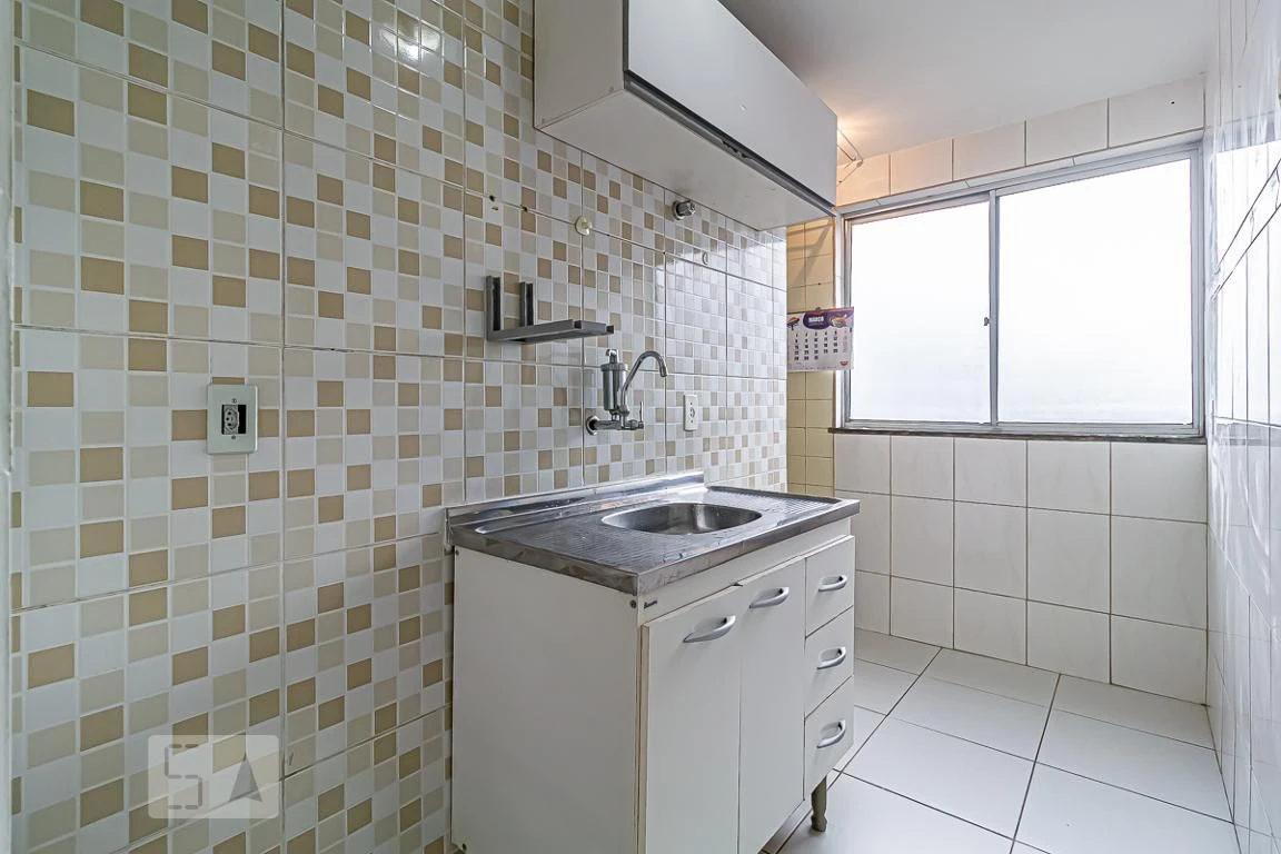 Unfurnished 2-bedroom apartment with a closed kitchen — photo 7