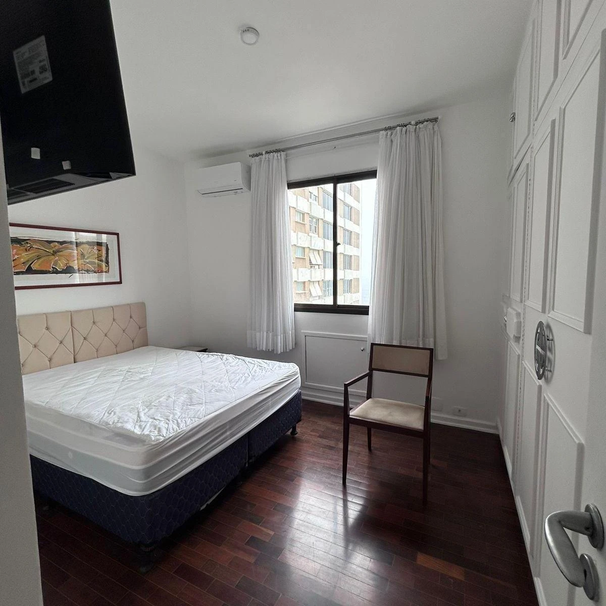 Furnished 2-bedroom apartment with 2 parking spots — photo 4