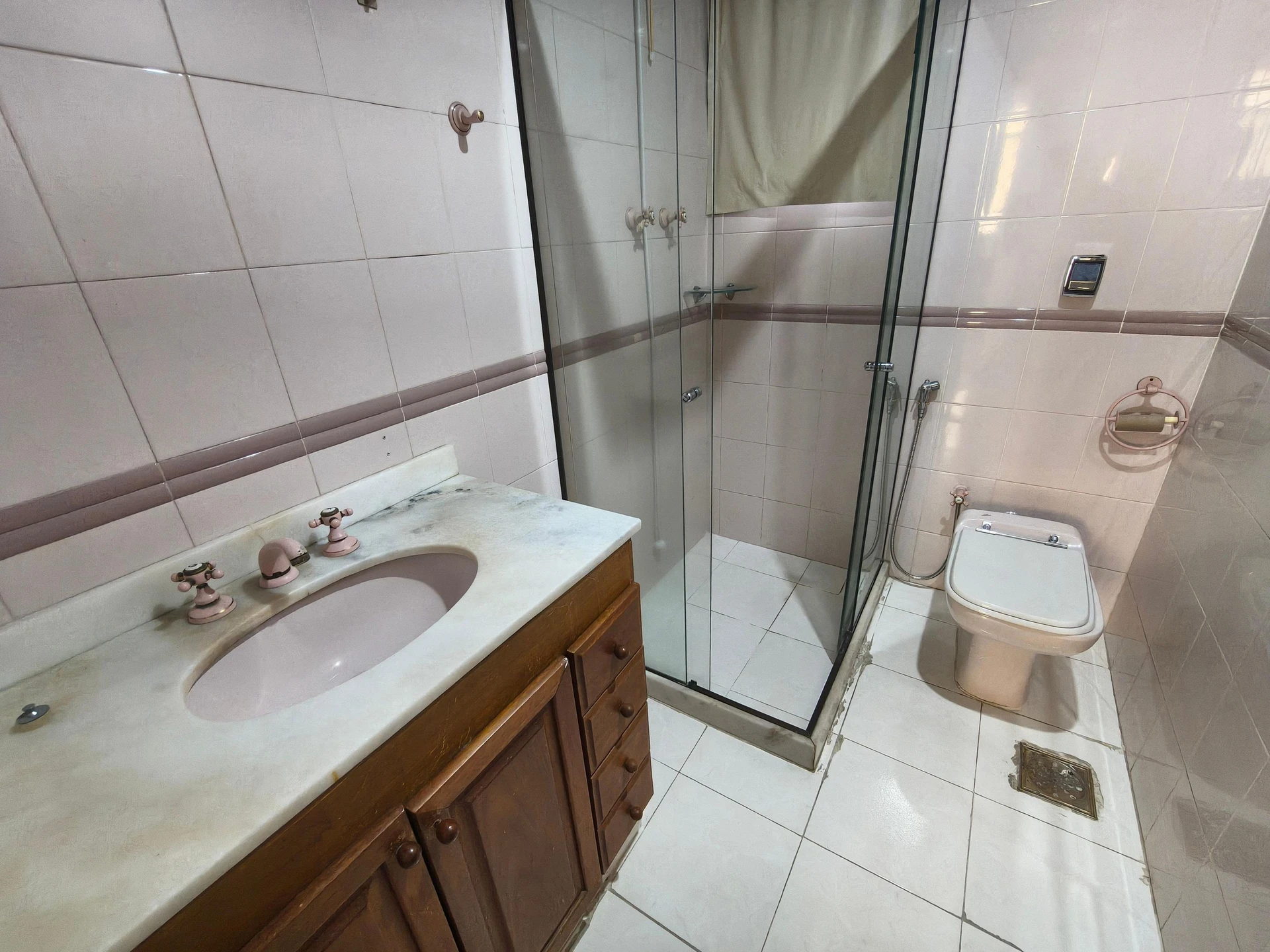 Rental apartment with 3 bedrooms and 1 en-suite — photo 35