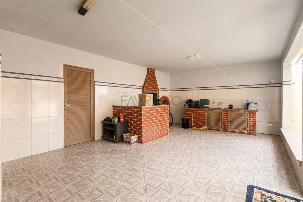 480 m² house with a bathtub and a garden — photo 45