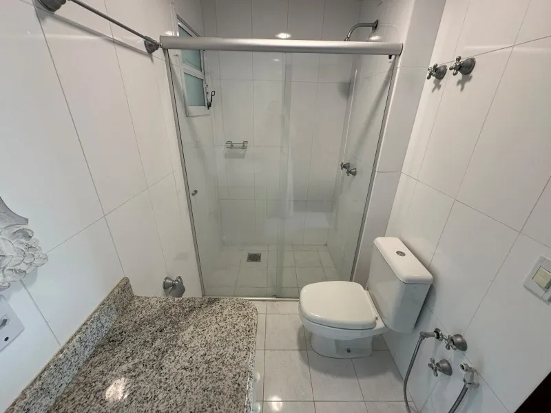 Furnished apartment, 124 m², with floor-to-ceiling windows — photo 12