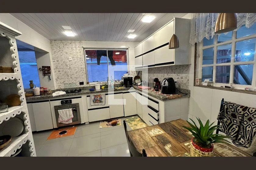 Furnished house with 2 bedrooms and 400 m², 3 baths — photo 29