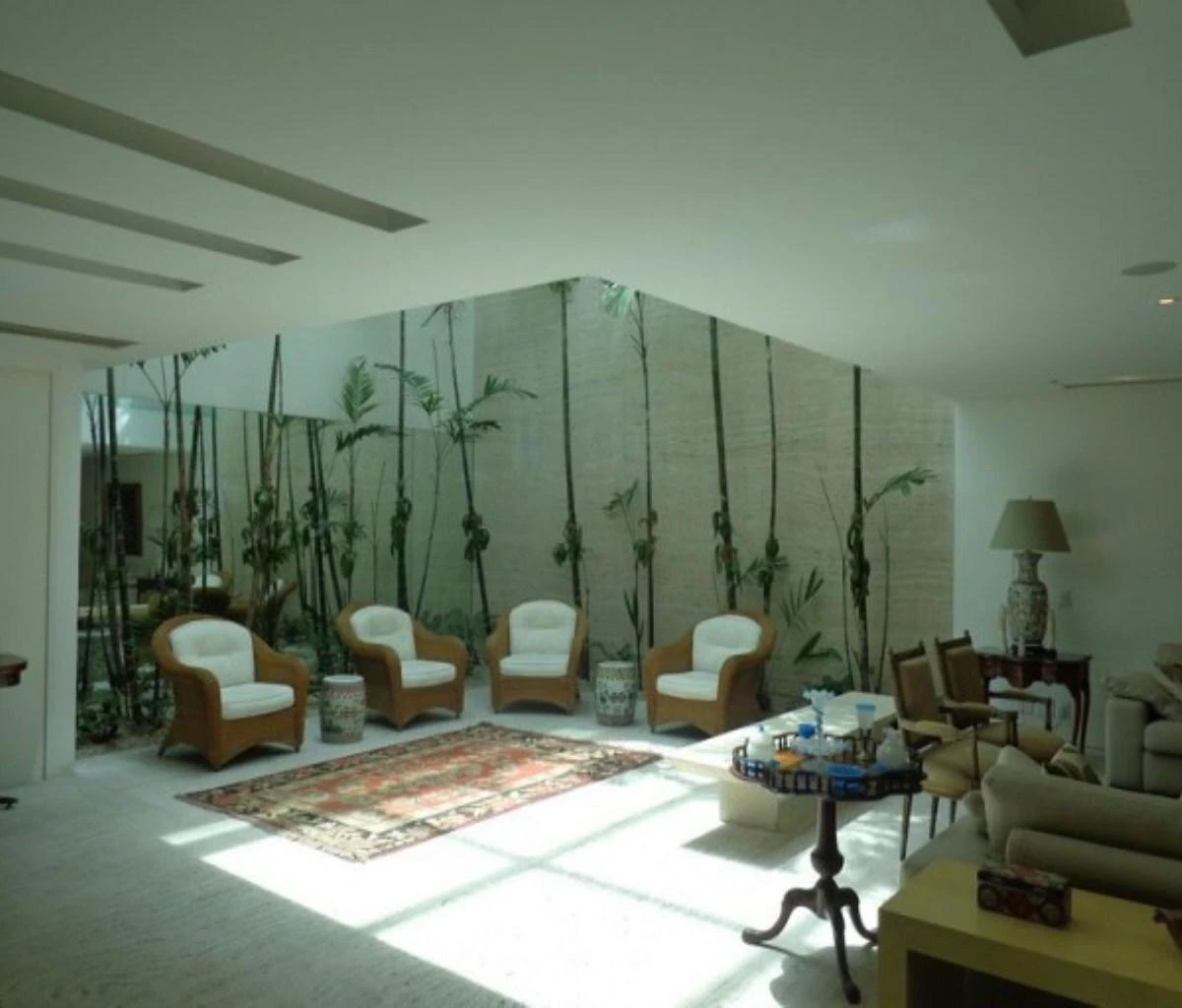 Furnished 500 m² house with 4 bedrooms and 5 parking spots — photo 13