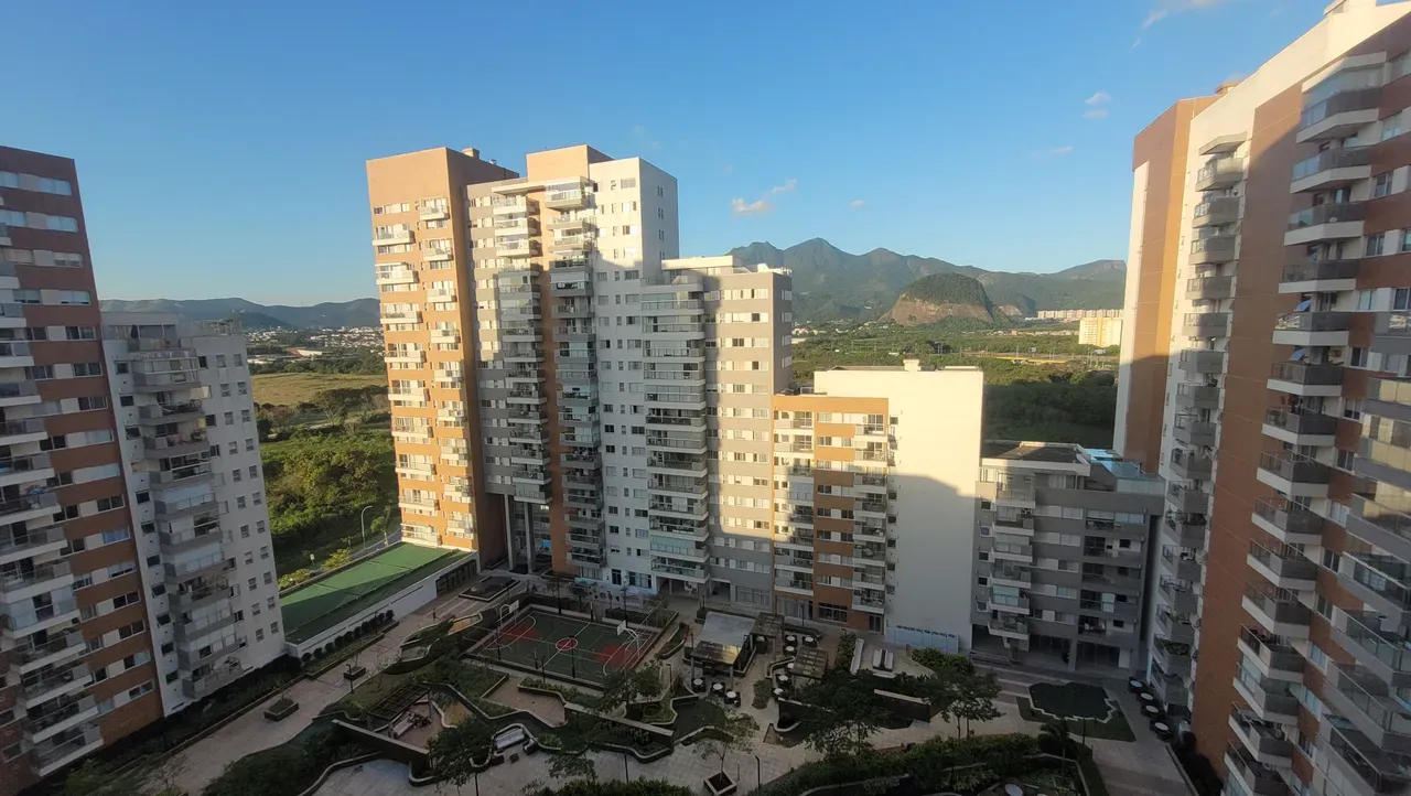 82 m² apartment with a home office and a mountain view — photo 35