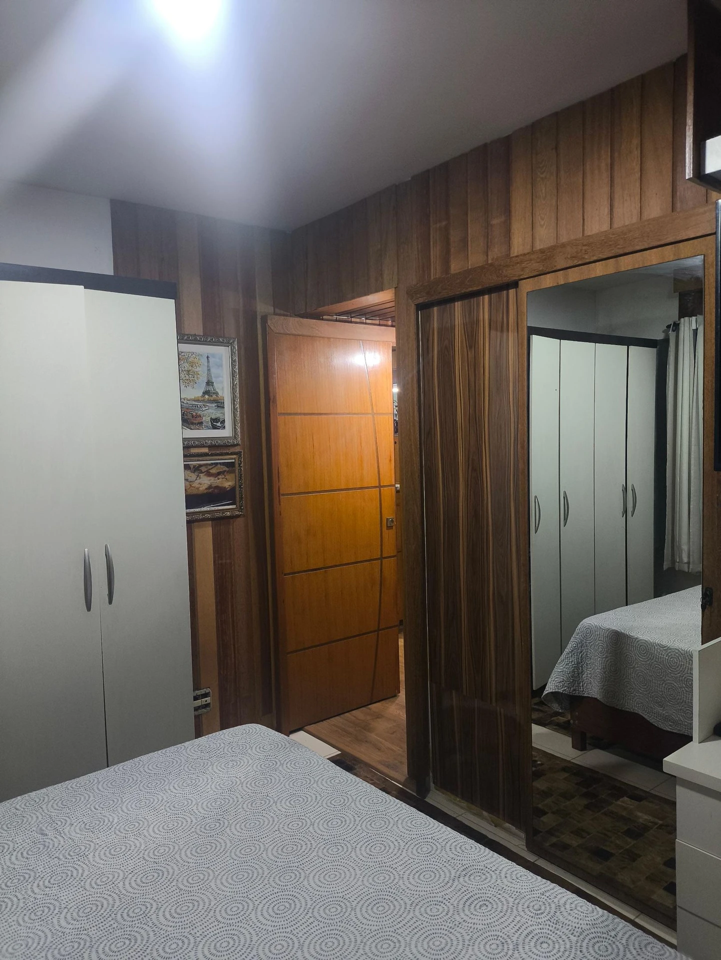 Apartamento mobiliado com 2 quartos e banheiro privativo — photo 10