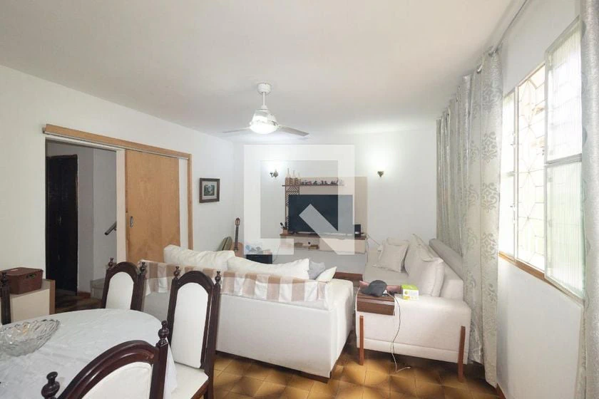 Garden in a 3-bedroom house, 200 m² — photo 14