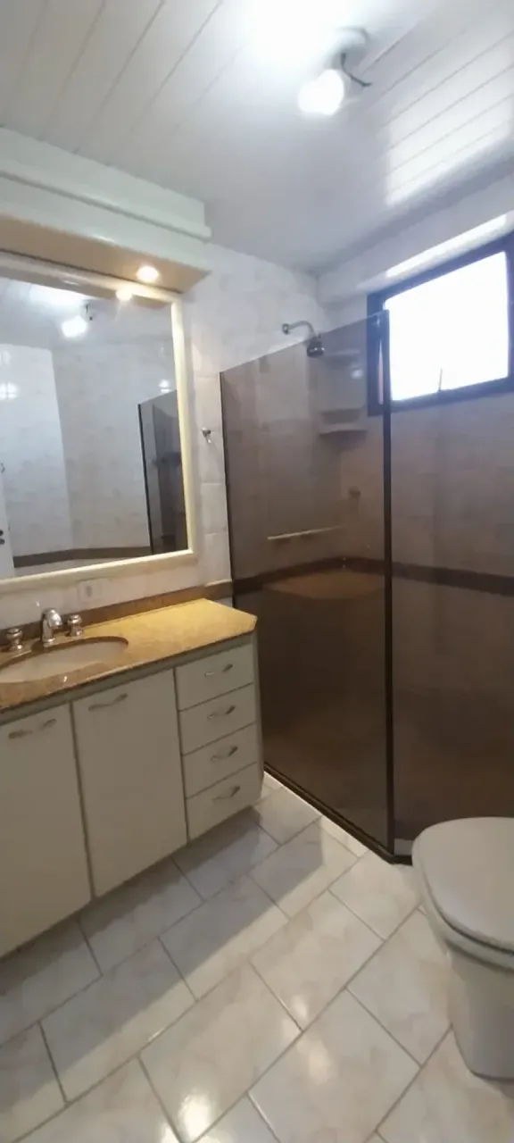 Apartment with 3 bedrooms and an enclosed gas kitchen — photo 11