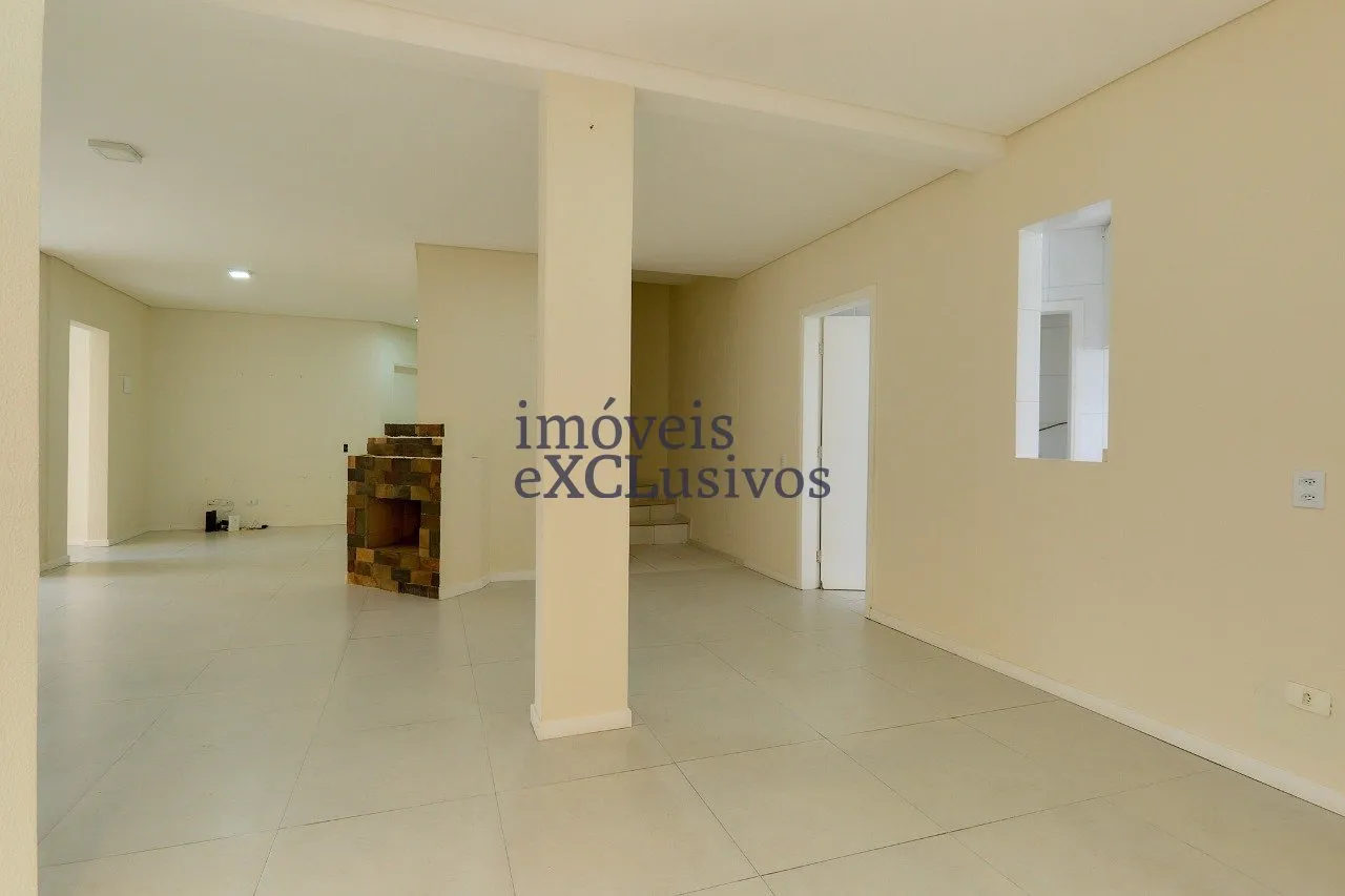 House with 3 en-suite bedrooms and 500 m², 3 parking — photo 27