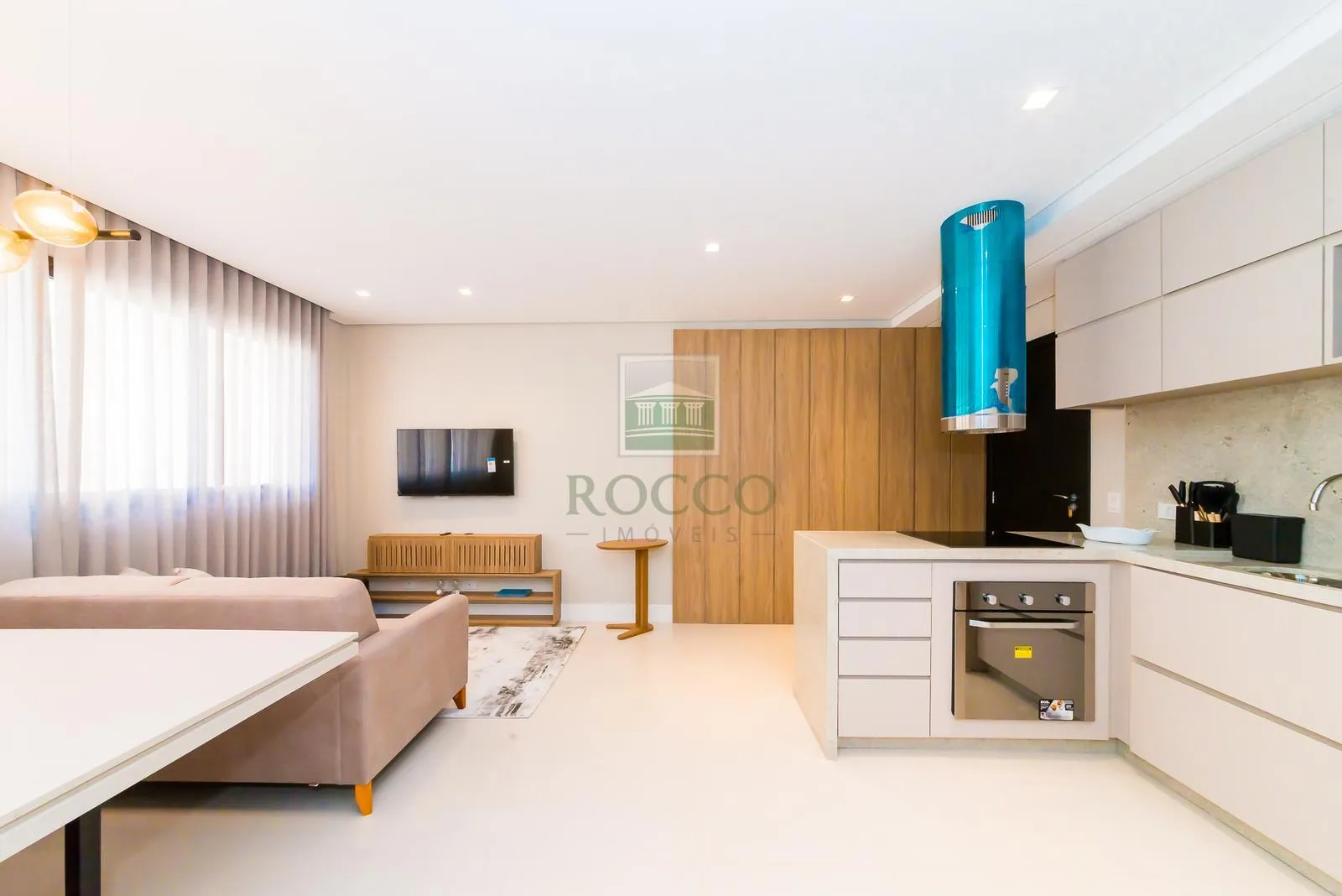 Furnished 1-bedroom apartment with 2 bathrooms — photo 7