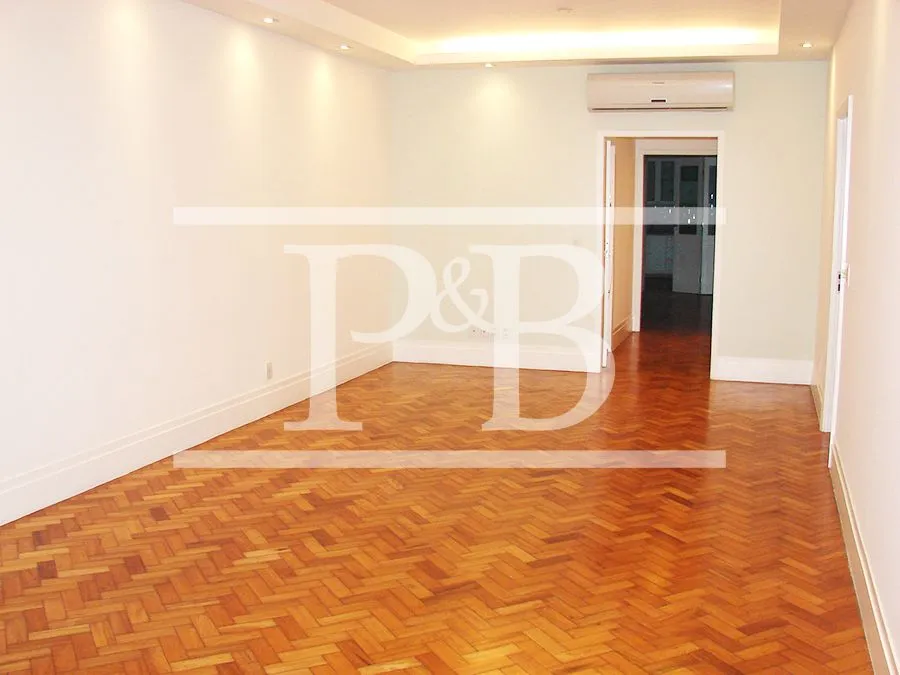 4-bedroom apartment with air conditioning — photo 6
