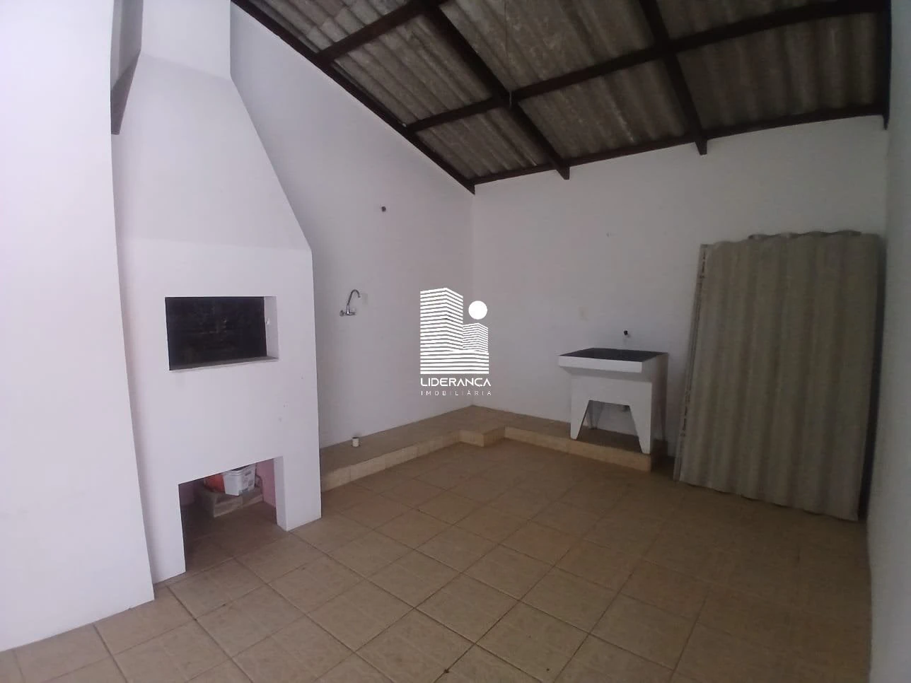 Casa, 236 m², con balcón cerrado con vidrio — photo 9