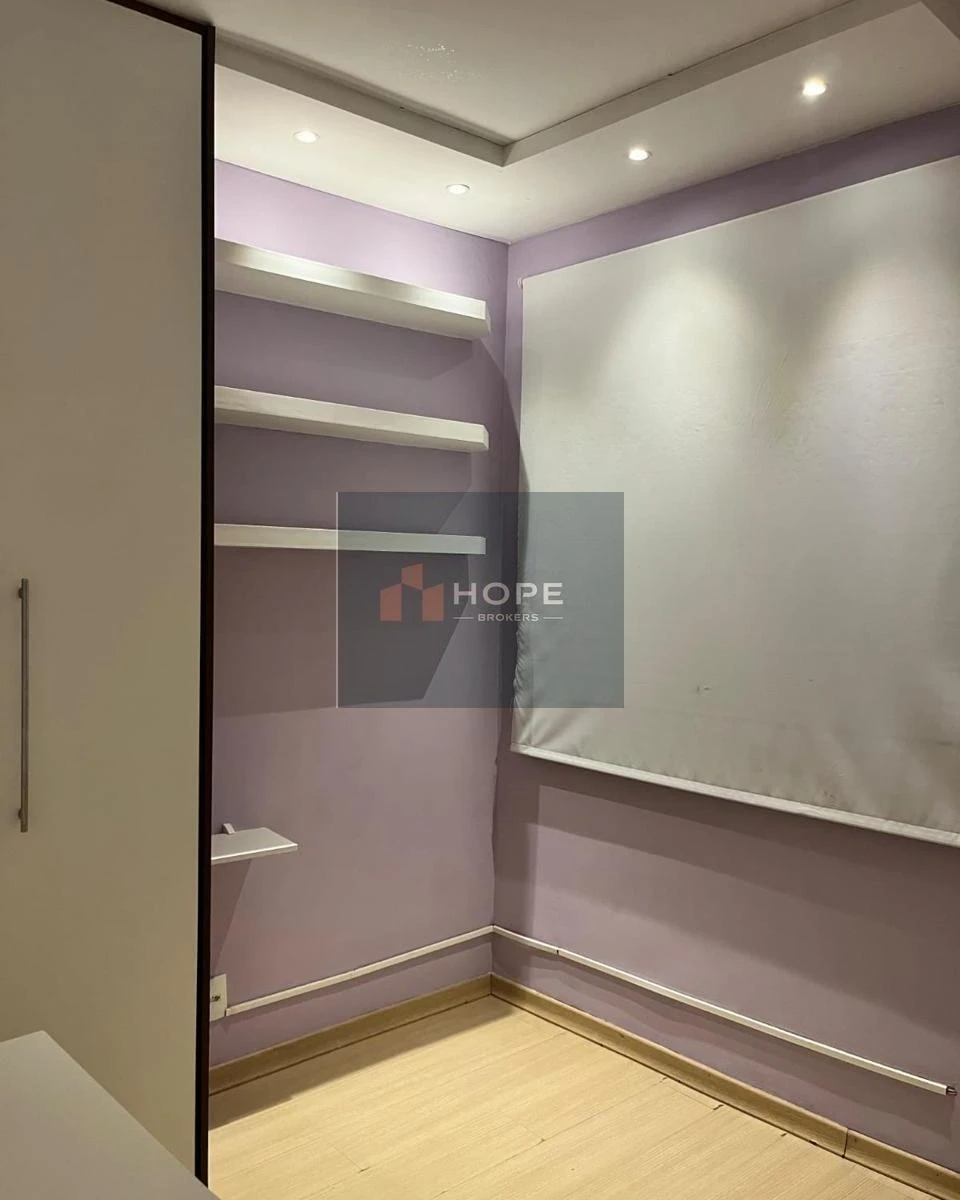 3-bedroom apartment with a walk-in closet — photo 10