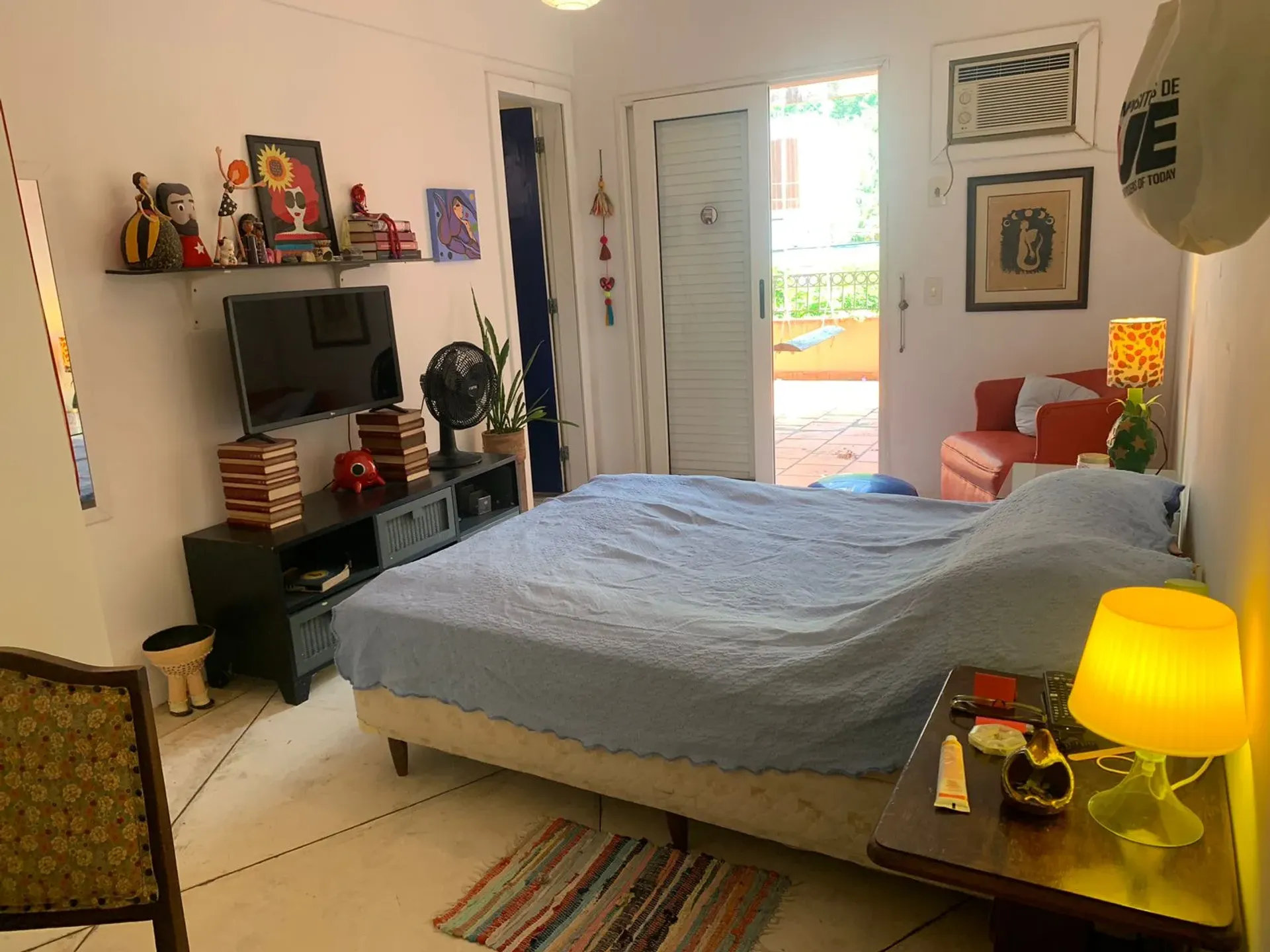 Furnished house with built-in balcony grill