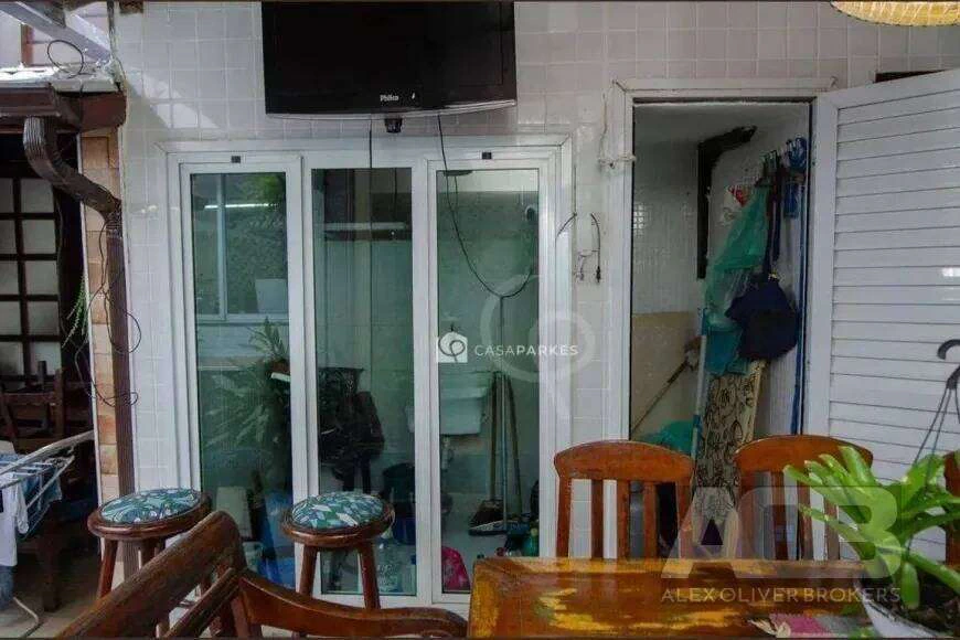 Furnished 3-suite house with 250 m² and 5 baths — photo 3