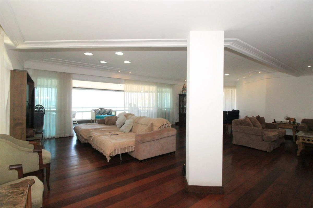 Furnished 4-bedroom apartment with 2 en-suites and 274 m² — photo 11