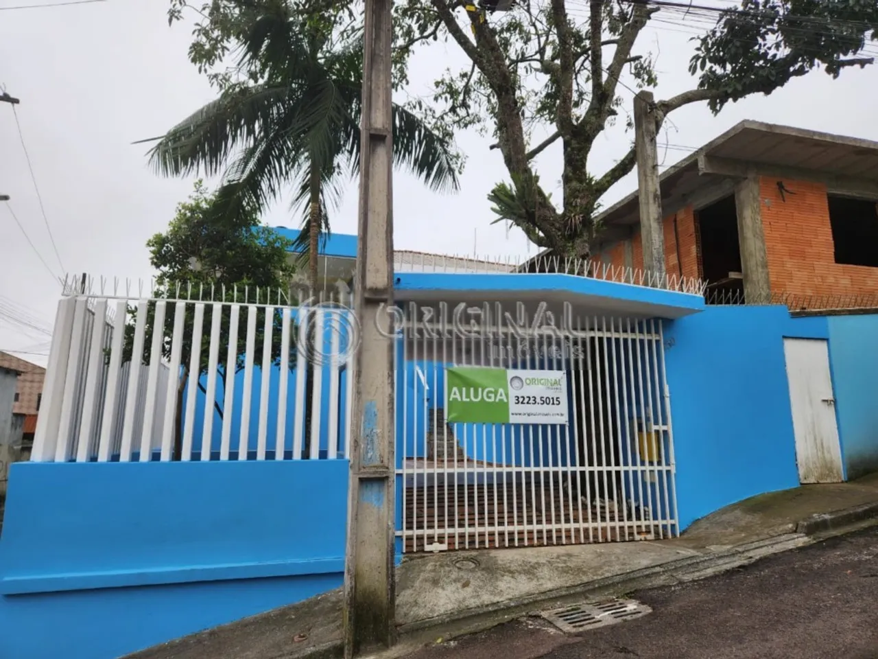 4-bedroom house with 200 m² and a private BBQ