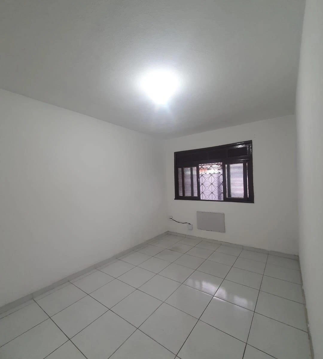 Casa com aquecedor a gás e 2 quartos — photo 3