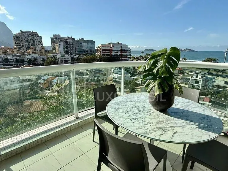 Apartamento mobiliado de 1 quarto com cozinha aberta — photo 4