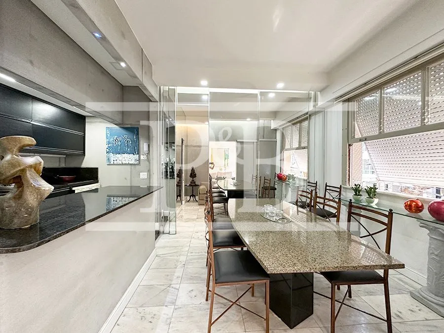 2-bedroom apartment with open-plan kitchen — photo 14