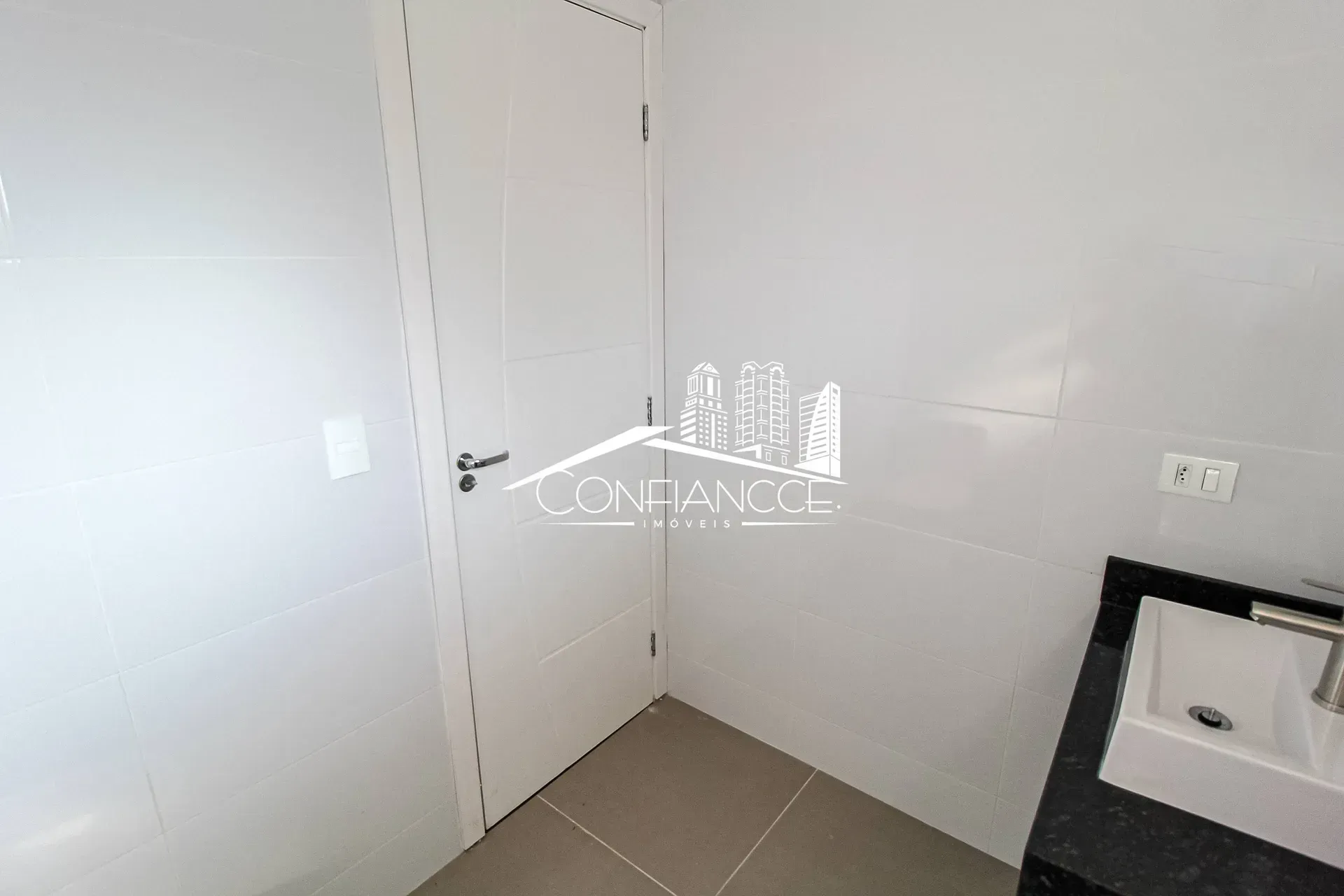 Будинок у закритому кондомініумі з 3 спальнями та 168 м² — photo 21