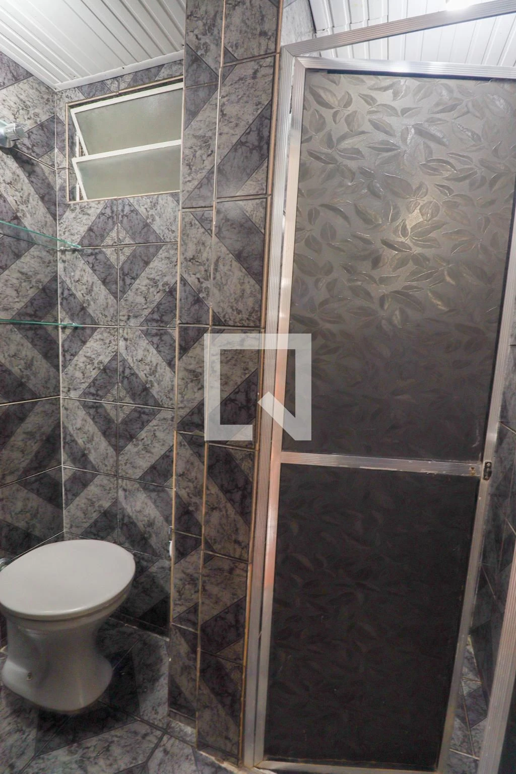 2-bedroom apartment with a washing machine in Curitiba — photo 36