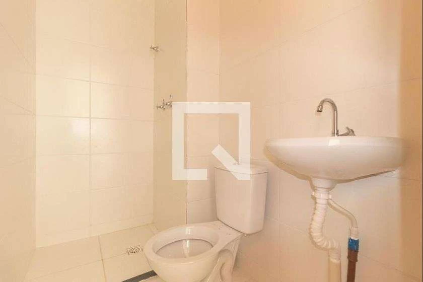 Apartamento de 2 quartos com kitchenette compacta — photo 4