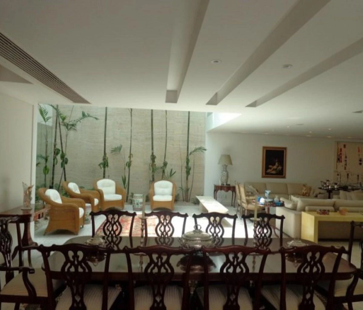 Furnished 500 m² house with 4 bedrooms and 5 parking spots — photo 26