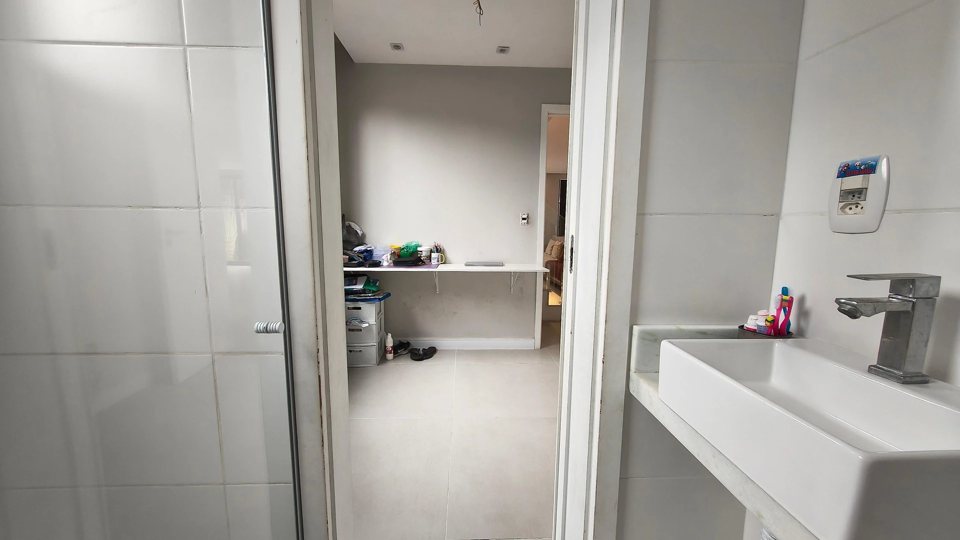 Jacuzzi in a 5-bedroom house, 350 m² — photo 2