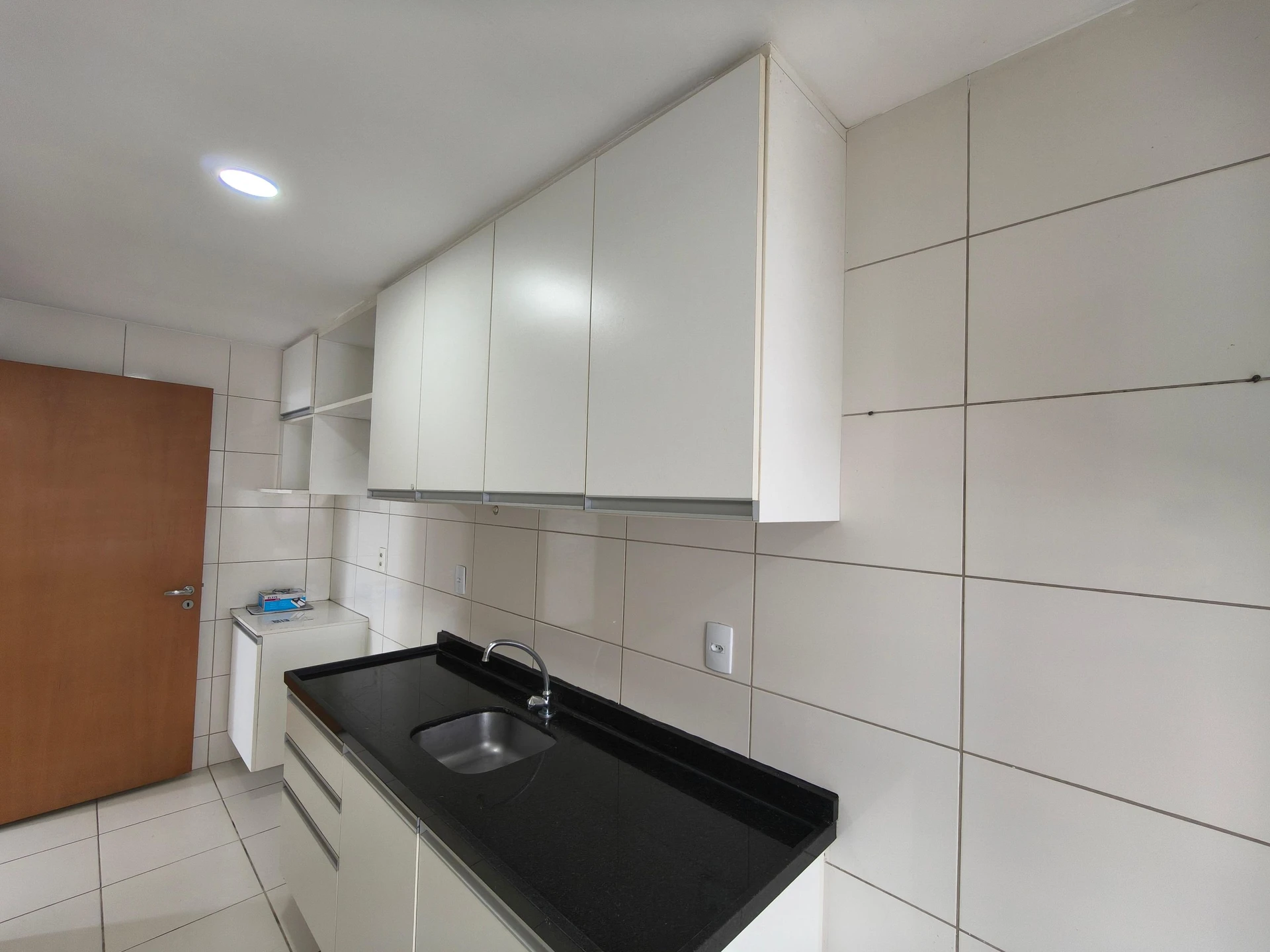 3-bedroom apartment in a building with a sauna — photo 45
