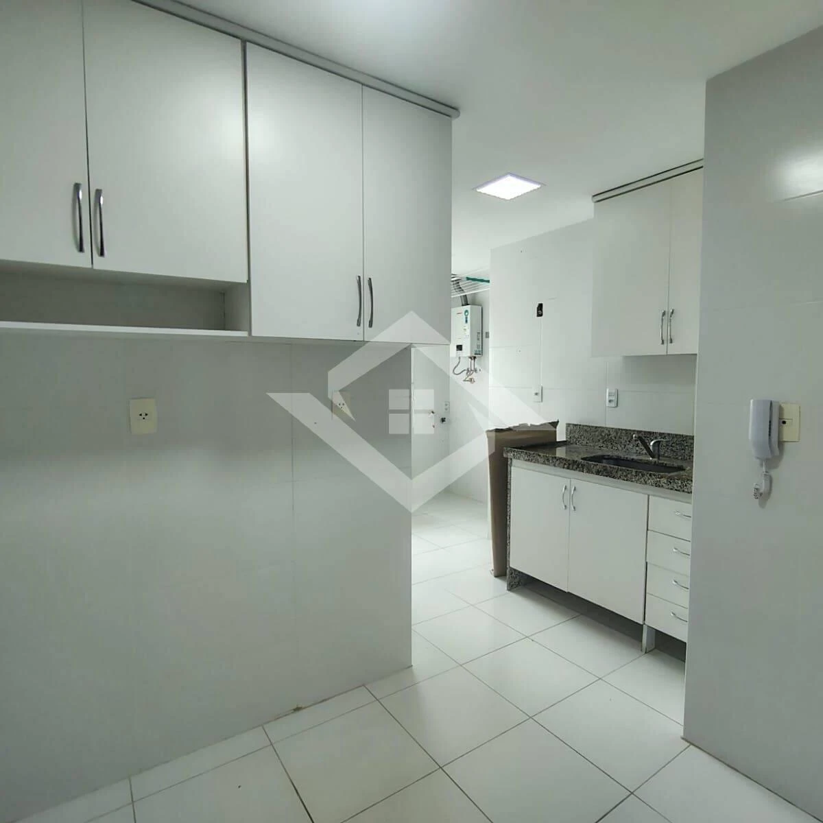 Apartamento de 3 quartos, sendo 1 suíte, 83 m² — photo 6