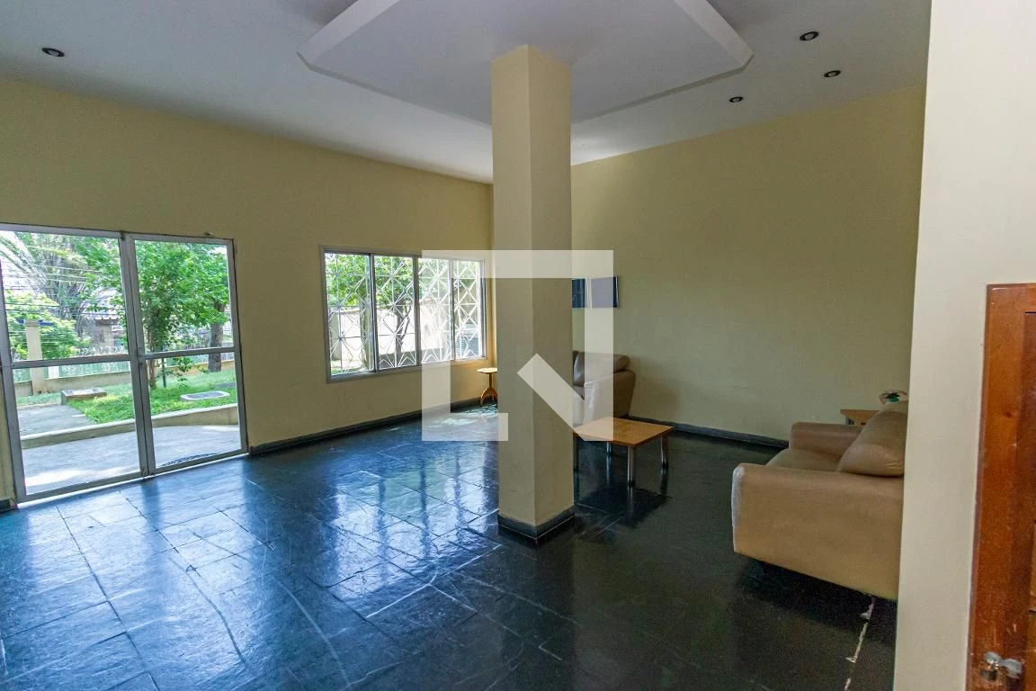 Furnished apartment with 2 bedrooms and a balcony — photo 11