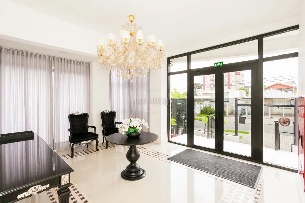 Furnished apartment, 135 m², with a bathtub — photo 6