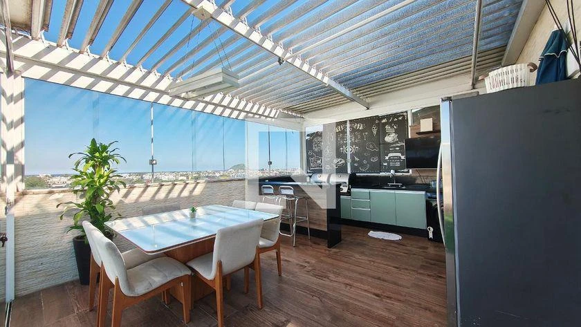 Панорамные окна и 4 спальни: квартира 200 м² — photo 3