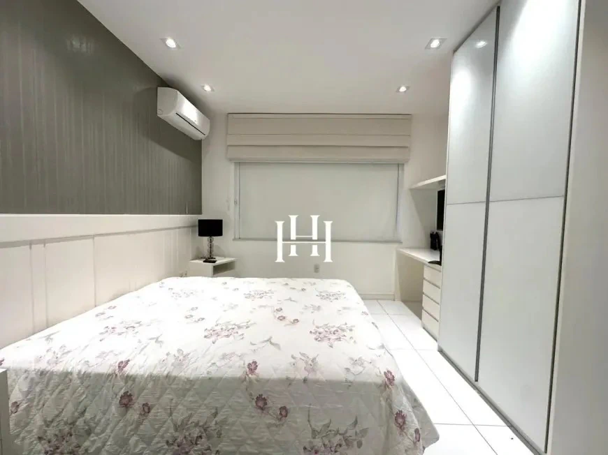 Furnished house with 7 bedrooms, 5 en-suites, 750 m² — photo 3