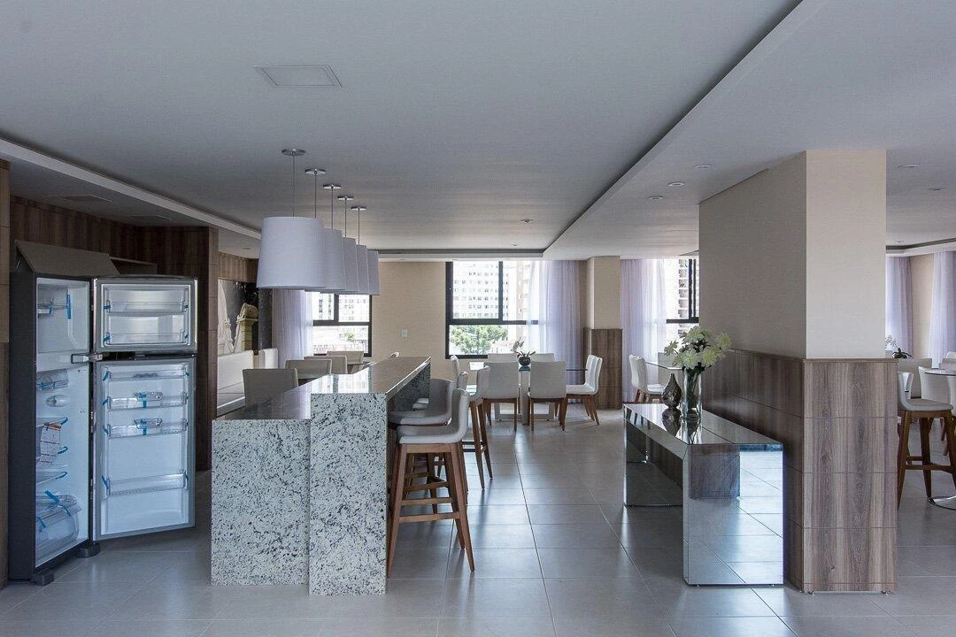 Floor-to-ceiling windows in a one-bedroom apartment, 34 m² — photo 18