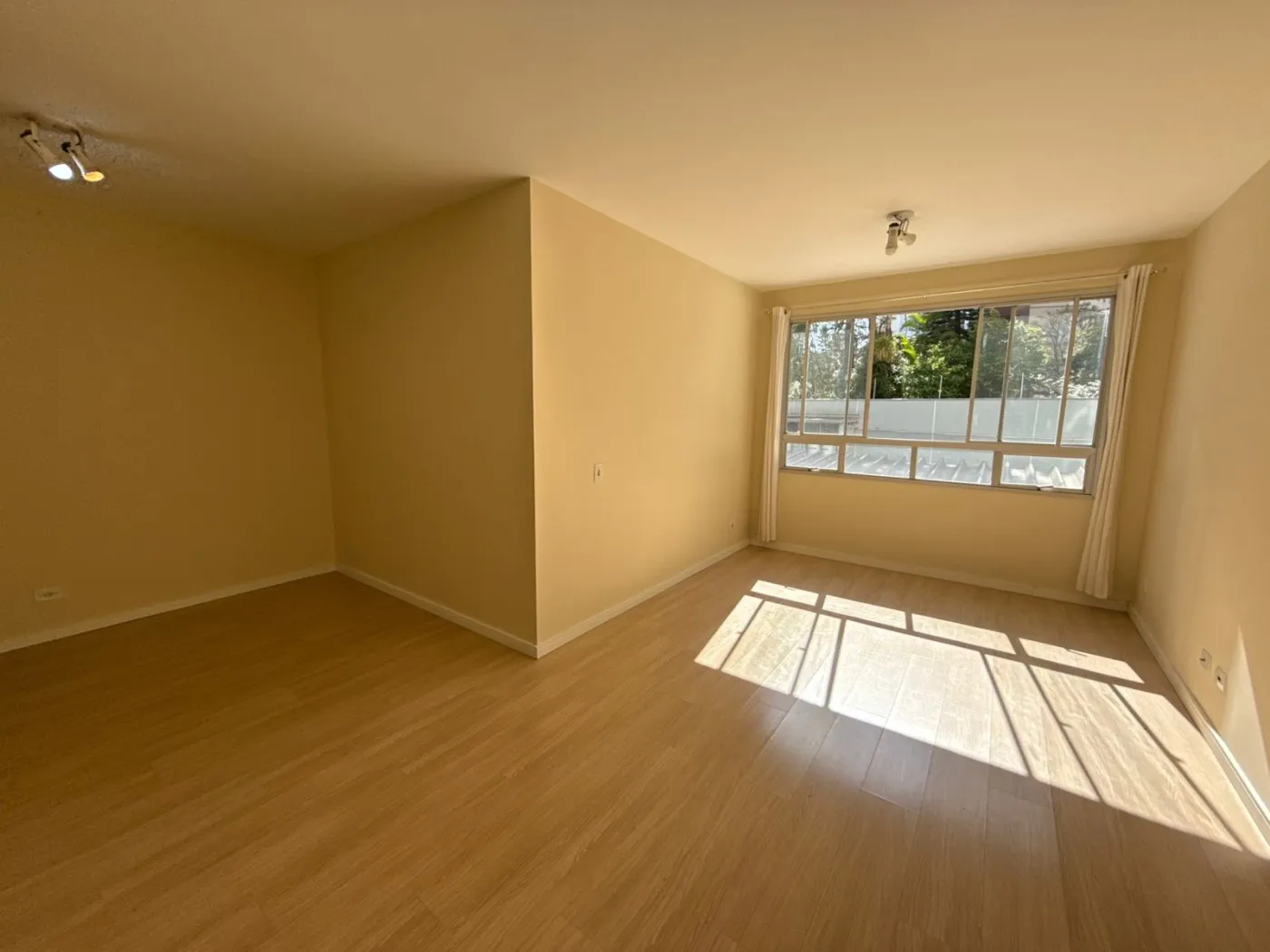 3-bedroom, 108 m² apartment in Curitiba — photo 47